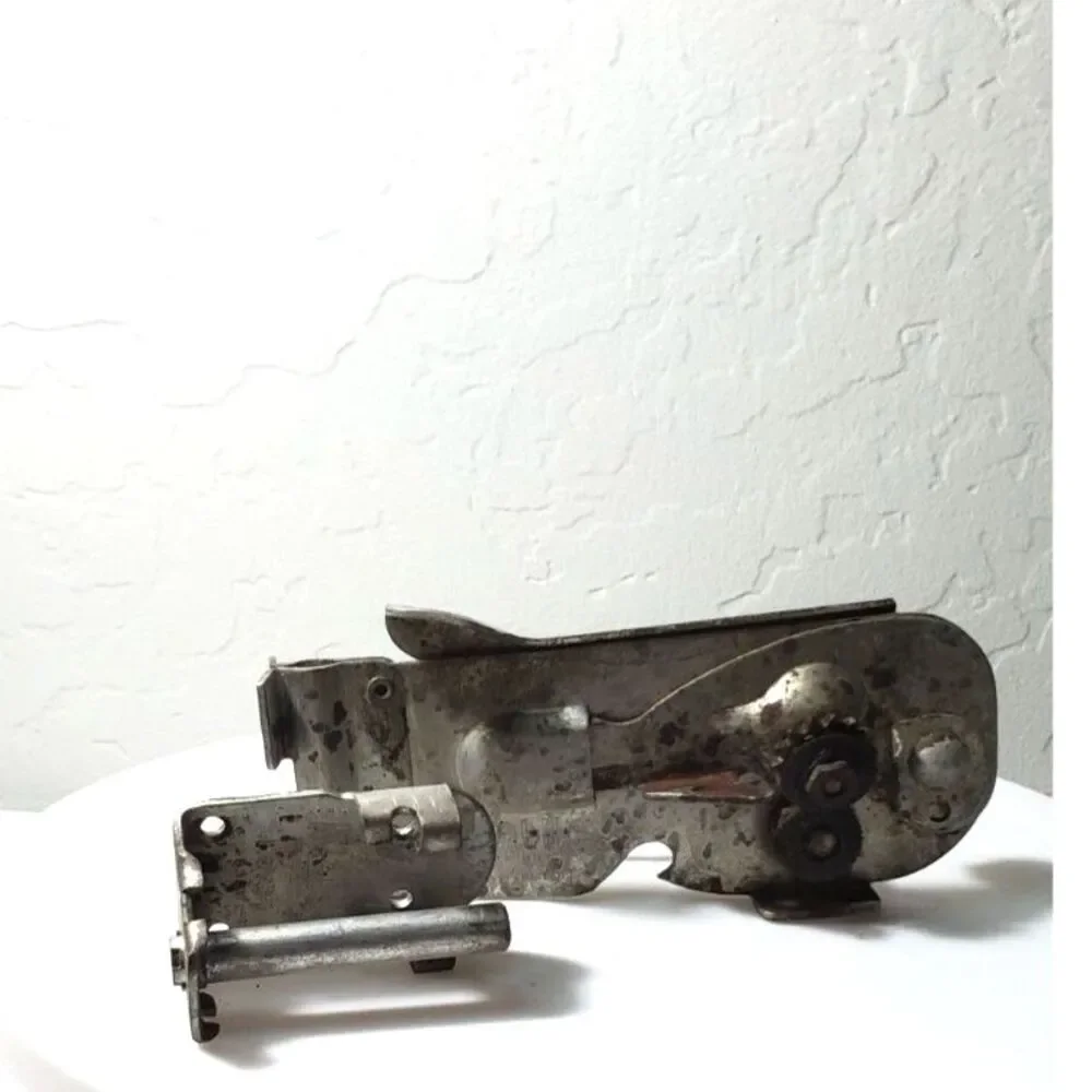 Maid of Honor Can Opener Model #4036 Mid 20th Century ~Vintage~